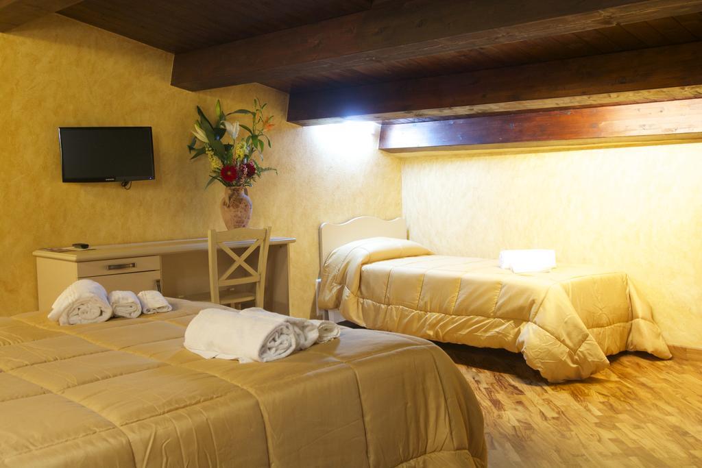 Bed and Breakfast Borgo Della Longevita Bivongi Экстерьер фото